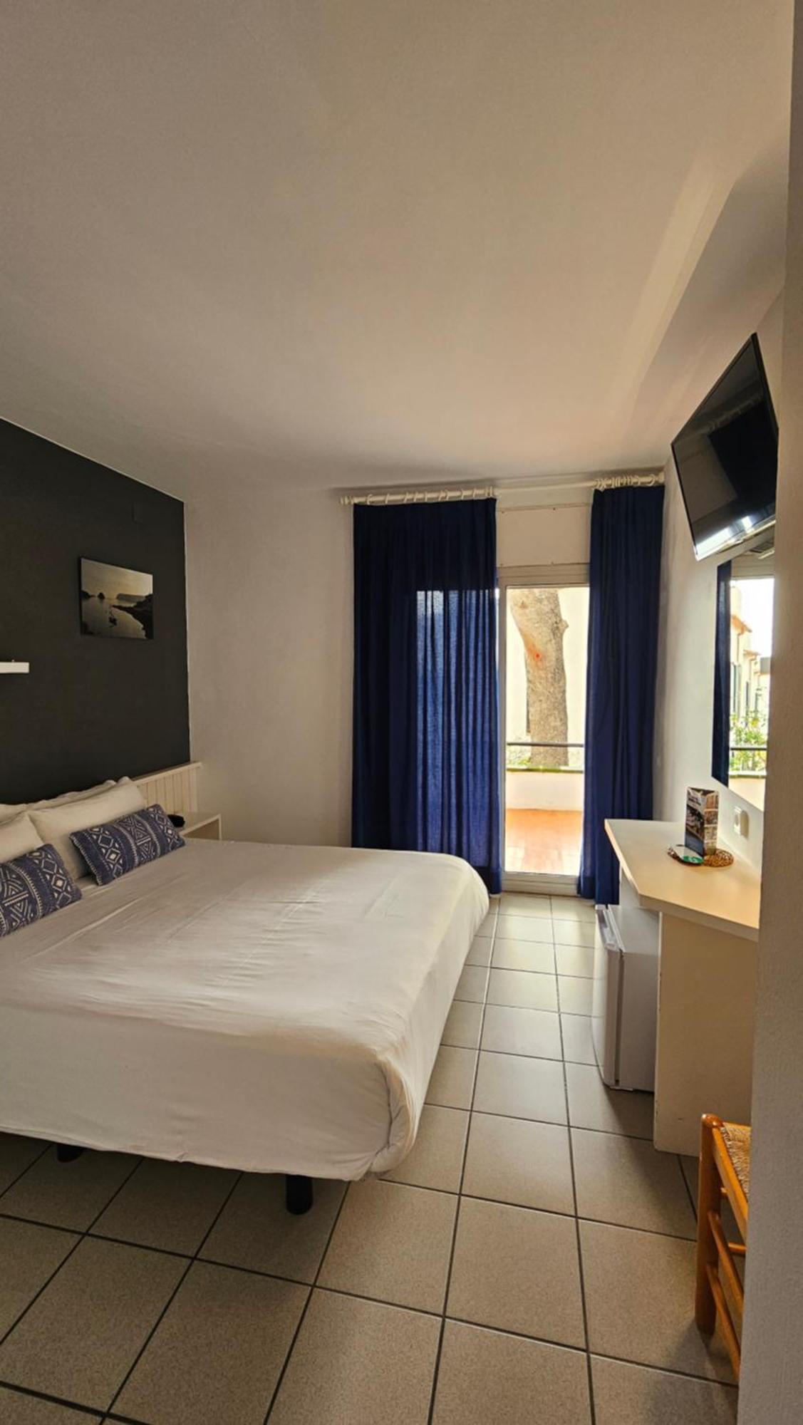 Hotel S'aguarda 3*